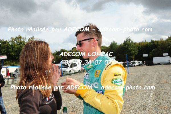 http://v2.adecom-photo.com/images//1.RALLYCROSS/2019/RALLYCROSS_MAYENNE_2019/TWINGO/CHRETIEN_Constance/65E_6002.JPG