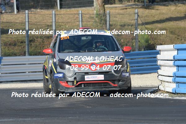 http://v2.adecom-photo.com/images//1.RALLYCROSS/2019/RALLYCROSS_MAYENNE_2019/TWINGO/CUSIMANO_Alain/65A_0597.JPG