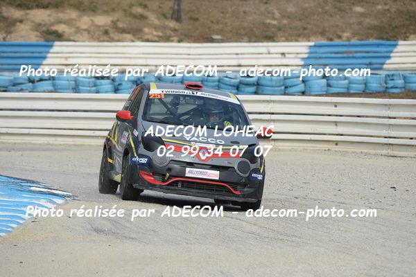 http://v2.adecom-photo.com/images//1.RALLYCROSS/2019/RALLYCROSS_MAYENNE_2019/TWINGO/CUSIMANO_Alain/65A_2295.JPG