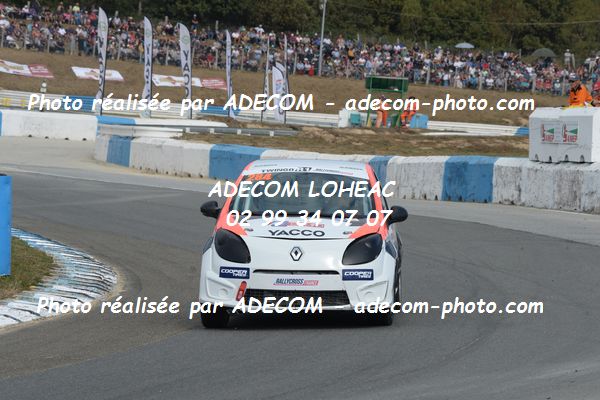 http://v2.adecom-photo.com/images//1.RALLYCROSS/2019/RALLYCROSS_MAYENNE_2019/TWINGO/DANVEAU_Marine/65A_1709.JPG