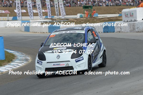 http://v2.adecom-photo.com/images//1.RALLYCROSS/2019/RALLYCROSS_MAYENNE_2019/TWINGO/DELAUNAY_Lorenzo/65A_1703.JPG