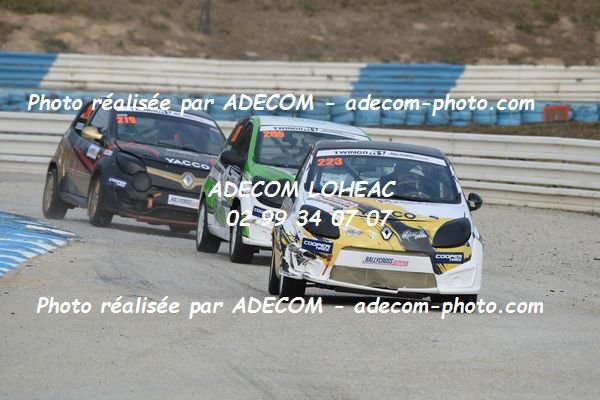 http://v2.adecom-photo.com/images//1.RALLYCROSS/2019/RALLYCROSS_MAYENNE_2019/TWINGO/DUFAS_Bryan/65A_2419.JPG