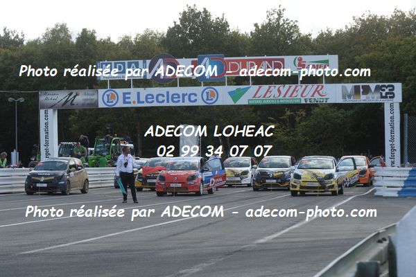 http://v2.adecom-photo.com/images//1.RALLYCROSS/2019/RALLYCROSS_MAYENNE_2019/TWINGO/DUFAS_Dylan/65A_4599.JPG