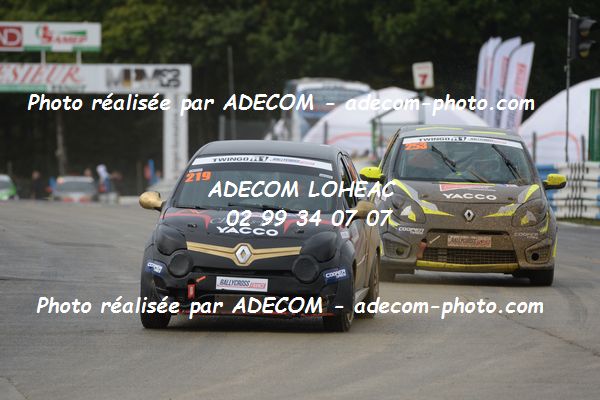 http://v2.adecom-photo.com/images//1.RALLYCROSS/2019/RALLYCROSS_MAYENNE_2019/TWINGO/GAUTHIER_Brandon/65A_2977.JPG