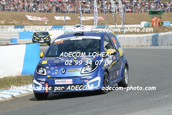 http://v2.adecom-photo.com/images//1.RALLYCROSS/2019/RALLYCROSS_MAYENNE_2019/TWINGO/JAN_Clement/65A_1774.JPG