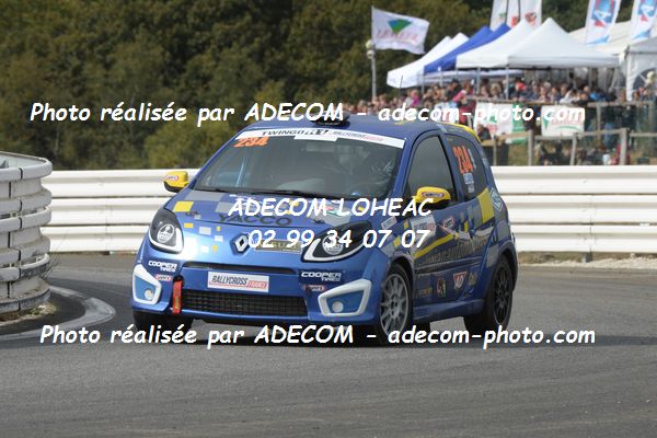 http://v2.adecom-photo.com/images//1.RALLYCROSS/2019/RALLYCROSS_MAYENNE_2019/TWINGO/JAN_Clement/65A_3810.JPG