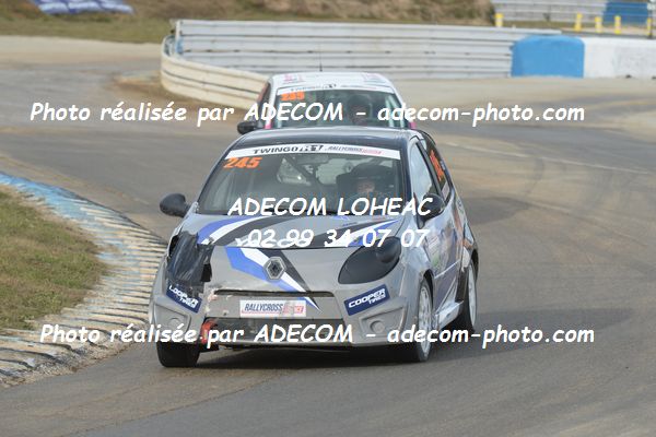 http://v2.adecom-photo.com/images//1.RALLYCROSS/2019/RALLYCROSS_MAYENNE_2019/TWINGO/LE_FERRAND_Ludivine/65A_4669.JPG