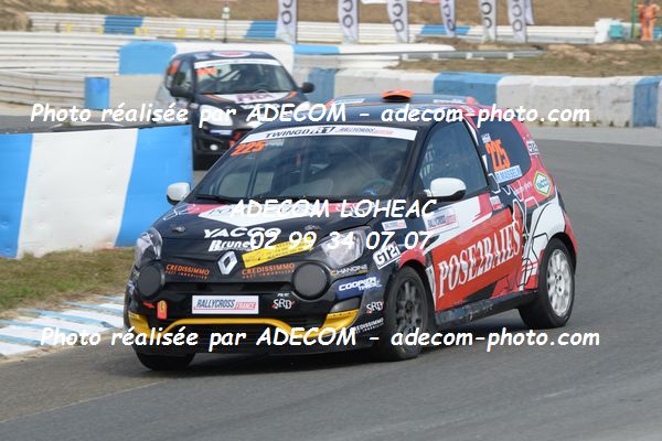 http://v2.adecom-photo.com/images//1.RALLYCROSS/2019/RALLYCROSS_MAYENNE_2019/TWINGO/MASSELIN_Romain/65A_1647.JPG