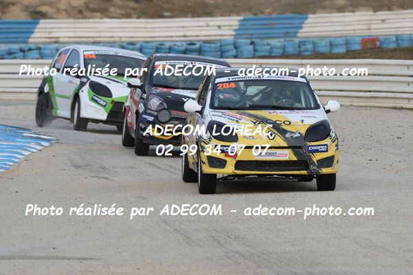 http://v2.adecom-photo.com/images//1.RALLYCROSS/2019/RALLYCROSS_MAYENNE_2019/TWINGO/MASSELIN_Romain/65A_2440.JPG