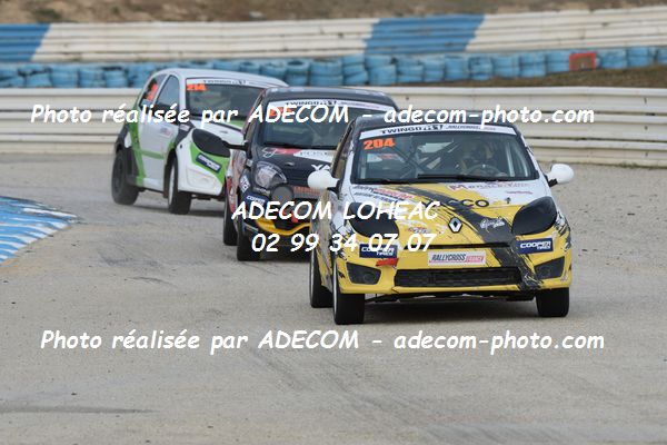 http://v2.adecom-photo.com/images//1.RALLYCROSS/2019/RALLYCROSS_MAYENNE_2019/TWINGO/MASSELIN_Romain/65A_2441.JPG