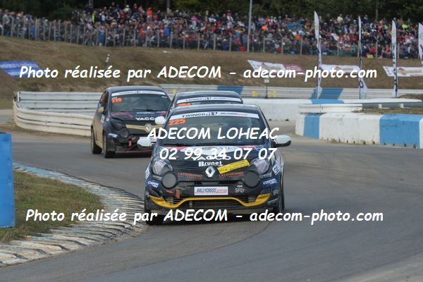 http://v2.adecom-photo.com/images//1.RALLYCROSS/2019/RALLYCROSS_MAYENNE_2019/TWINGO/MASSELIN_Romain/65A_4645.JPG