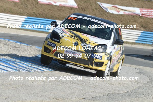 http://v2.adecom-photo.com/images//1.RALLYCROSS/2019/RALLYCROSS_MAYENNE_2019/TWINGO/PINEAU_Frederic/65A_1145.JPG