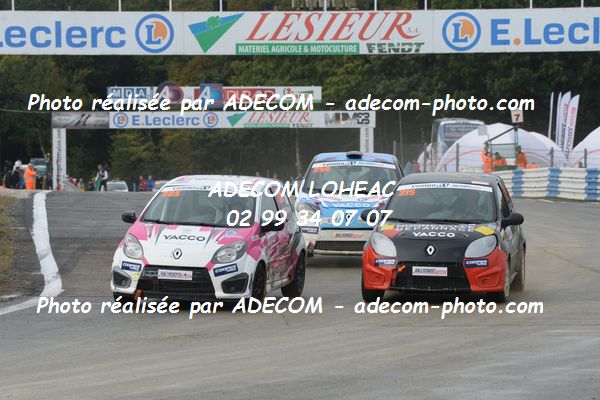 http://v2.adecom-photo.com/images//1.RALLYCROSS/2019/RALLYCROSS_MAYENNE_2019/TWINGO/RESTELLINI_Alexandre/65A_2925.JPG