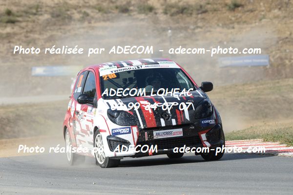 http://v2.adecom-photo.com/images//1.RALLYCROSS/2019/RALLYCROSS_PONT_DE_RUAN_2019/TWINGO/ENOU_Mathieu/63A_4326.JPG