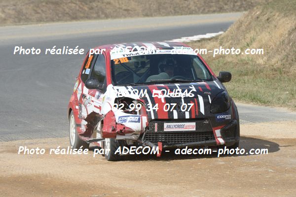 http://v2.adecom-photo.com/images//1.RALLYCROSS/2019/RALLYCROSS_PONT_DE_RUAN_2019/TWINGO/ENOU_Mathieu/63A_5401.JPG