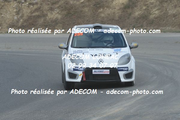 http://v2.adecom-photo.com/images//1.RALLYCROSS/2019/RALLYCROSS_PONT_DE_RUAN_2019/TWINGO/PRIGENT_Steven/63A_3436.JPG