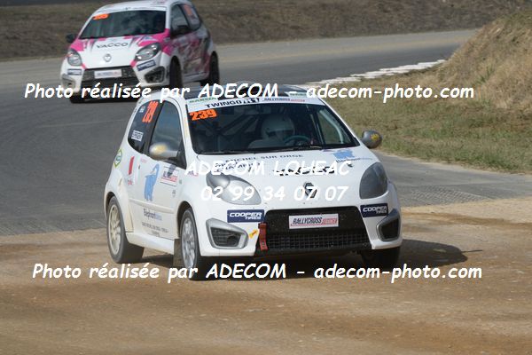 http://v2.adecom-photo.com/images//1.RALLYCROSS/2019/RALLYCROSS_PONT_DE_RUAN_2019/TWINGO/PRIGENT_Steven/63A_5387.JPG