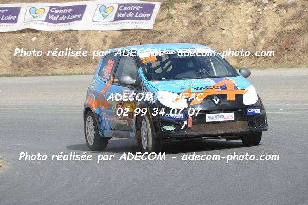 http://v2.adecom-photo.com/images//1.RALLYCROSS/2019/RALLYCROSS_PONT_DE_RUAN_2019/TWINGO/RIEHL_Mathilde/63A_3488.JPG