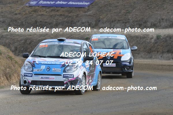 http://v2.adecom-photo.com/images//1.RALLYCROSS/2019/RALLYCROSS_PONT_DE_RUAN_2019/TWINGO/RIEHL_Mathilde/63A_4858.JPG