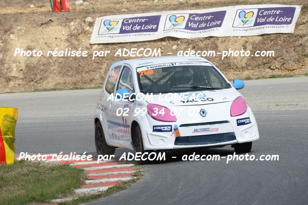 http://v2.adecom-photo.com/images//1.RALLYCROSS/2019/RALLYCROSS_PONT_DE_RUAN_2019/TWINGO/ROY_Mathieu/63A_3451.JPG
