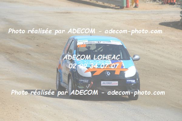 http://v2.adecom-photo.com/images//1.RALLYCROSS/2019/RALLYCROSS_PONT_DE_RUAN_2019/TWINGO/ROY_Mathieu/63A_3836.JPG