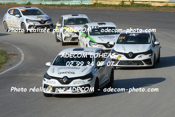 http://v2.adecom-photo.com/images//1.RALLYCROSS/2020/RALLYCROSS_ESSAY_2020/CLIO/BOSCHER_Enzo/14A_0180.JPG