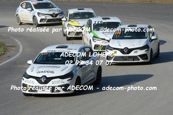 http://v2.adecom-photo.com/images//1.RALLYCROSS/2020/RALLYCROSS_ESSAY_2020/CLIO/BOSCHER_Enzo/14A_0181.JPG