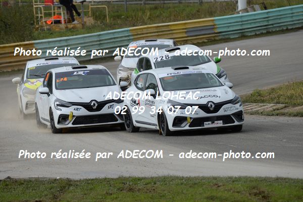 http://v2.adecom-photo.com/images//1.RALLYCROSS/2020/RALLYCROSS_ESSAY_2020/CLIO/FREARD_Charlie/14A_0512.JPG