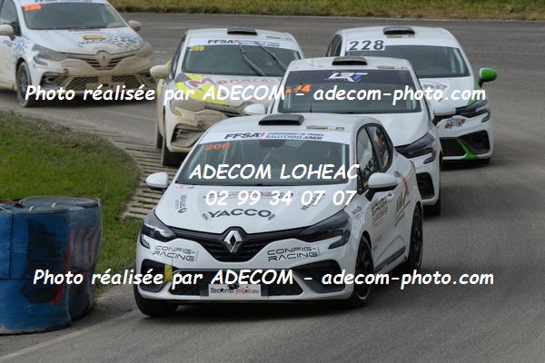 http://v2.adecom-photo.com/images//1.RALLYCROSS/2020/RALLYCROSS_ESSAY_2020/CLIO/FREARD_Charlie/14A_0514.JPG