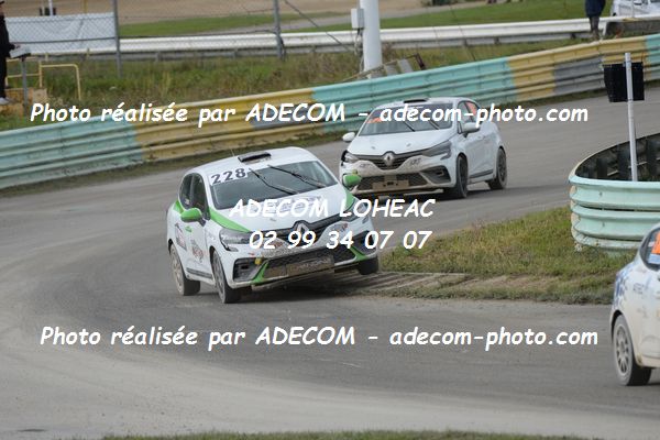 http://v2.adecom-photo.com/images//1.RALLYCROSS/2020/RALLYCROSS_ESSAY_2020/CLIO/FREARD_Charlie/14A_0531.JPG