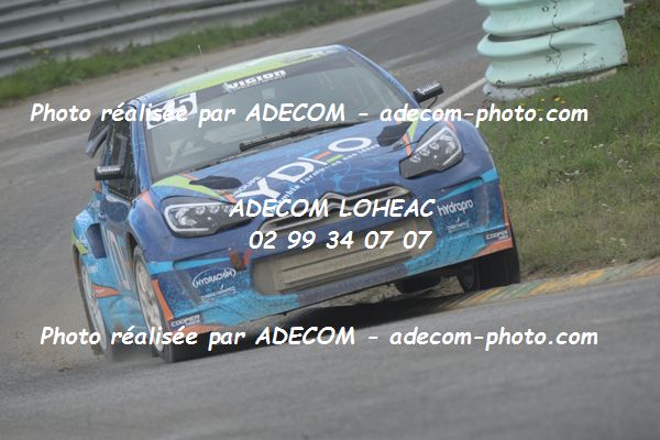 http://v2.adecom-photo.com/images//1.RALLYCROSS/2020/RALLYCROSS_ESSAY_2020/SUPER_CAR/FRETIN_Benoit/14A_1282.JPG