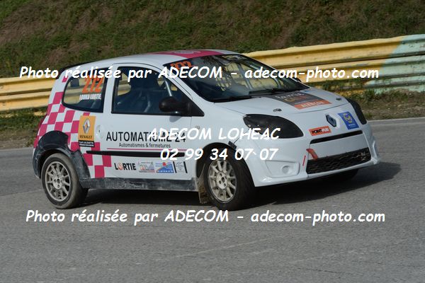 http://v2.adecom-photo.com/images//1.RALLYCROSS/2020/RALLYCROSS_ESSAY_2020/TWINGO/LORTIE_Louka/14A_9255.JPG