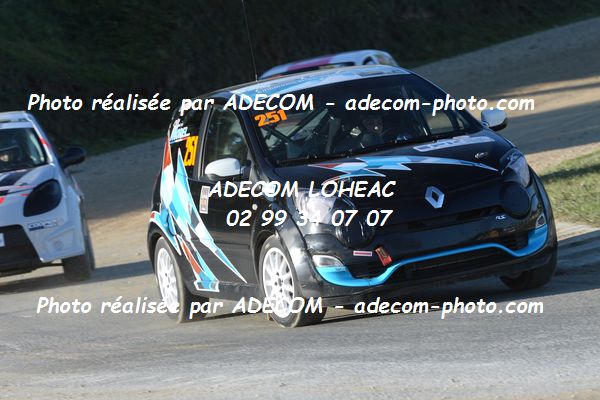 http://v2.adecom-photo.com/images//1.RALLYCROSS/2020/RALLYCROSS_ESSAY_2020/TWINGO/MOREL_Marie/05A_8452.JPG