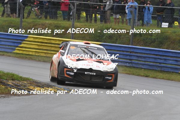 http://v2.adecom-photo.com/images//1.RALLYCROSS/2021/RALLYCORSS_KERLABO_2021/SUPERCAR/MESLIER_David/34A_9206.JPG