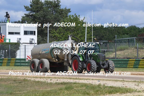 http://v2.adecom-photo.com/images//1.RALLYCROSS/2021/RALLYCROSS_CHATEAUROUX_2021/AMBIANCE_DIVERS/27A_5741.JPG