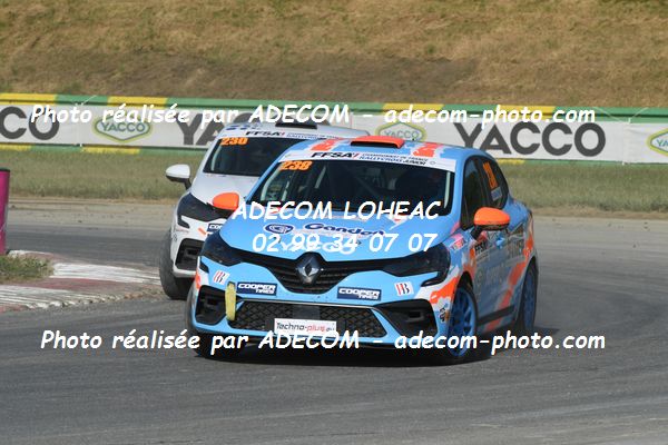 http://v2.adecom-photo.com/images//1.RALLYCROSS/2021/RALLYCROSS_CHATEAUROUX_2021/CLIO_JUNIOR/BARBAULT_FORGET_Athur/27A_6352.JPG