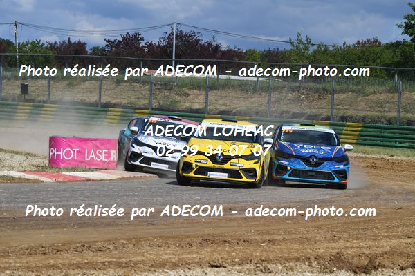 http://v2.adecom-photo.com/images//1.RALLYCROSS/2021/RALLYCROSS_CHATEAUROUX_2021/CLIO_JUNIOR/BELHAIRE_Killian/27A_5788.JPG