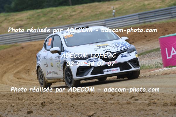 http://v2.adecom-photo.com/images//1.RALLYCROSS/2021/RALLYCROSS_CHATEAUROUX_2021/CLIO_JUNIOR/BOSCHER_Enzo/27A_4192.JPG