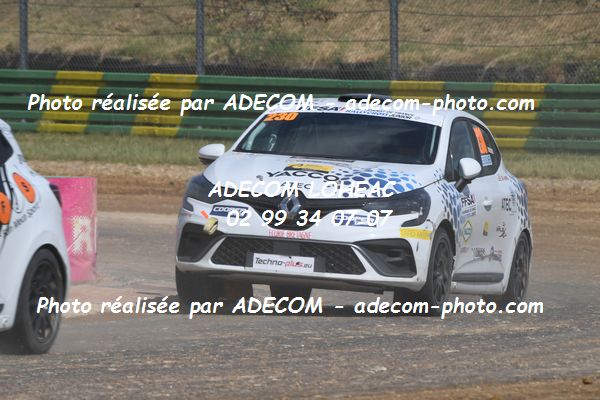 http://v2.adecom-photo.com/images//1.RALLYCROSS/2021/RALLYCROSS_CHATEAUROUX_2021/CLIO_JUNIOR/BOSCHER_Enzo/27A_5782.JPG