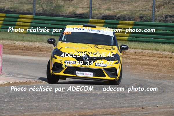 http://v2.adecom-photo.com/images//1.RALLYCROSS/2021/RALLYCROSS_CHATEAUROUX_2021/CLIO_JUNIOR/DUFAS_Dylan/27A_5808.JPG