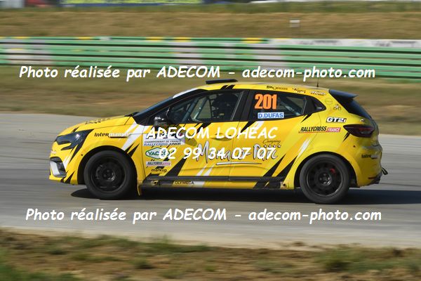 http://v2.adecom-photo.com/images//1.RALLYCROSS/2021/RALLYCROSS_CHATEAUROUX_2021/CLIO_JUNIOR/DUFAS_Dylan/27A_6399.JPG