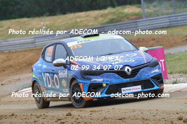 http://v2.adecom-photo.com/images//1.RALLYCROSS/2021/RALLYCROSS_CHATEAUROUX_2021/CLIO_JUNIOR/FRETIN_Mathieu/27A_4200.JPG