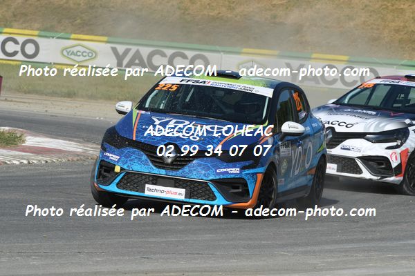 http://v2.adecom-photo.com/images//1.RALLYCROSS/2021/RALLYCROSS_CHATEAUROUX_2021/CLIO_JUNIOR/FRETIN_Mathieu/27A_6370.JPG