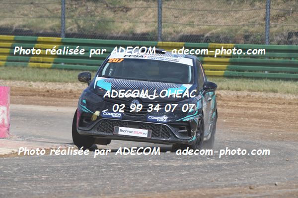 http://v2.adecom-photo.com/images//1.RALLYCROSS/2021/RALLYCROSS_CHATEAUROUX_2021/CLIO_JUNIOR/MENEZ_Baptiste/27A_5814.JPG