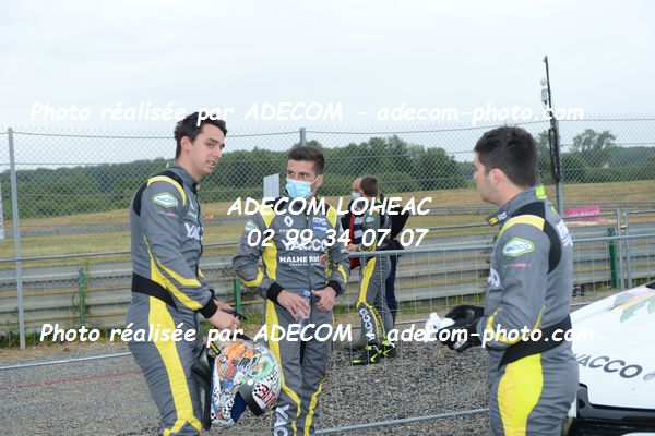 http://v2.adecom-photo.com/images//1.RALLYCROSS/2021/RALLYCROSS_CHATEAUROUX_2021/CLIO_JUNIOR/MENEZ_Baptiste/27E_8731.JPG