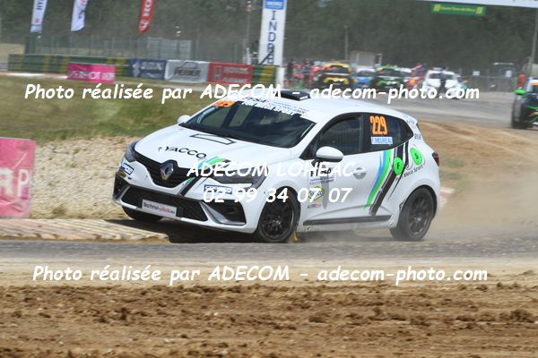 http://v2.adecom-photo.com/images//1.RALLYCROSS/2021/RALLYCROSS_CHATEAUROUX_2021/CLIO_JUNIOR/MEUREAU_Florian/27A_5278.JPG