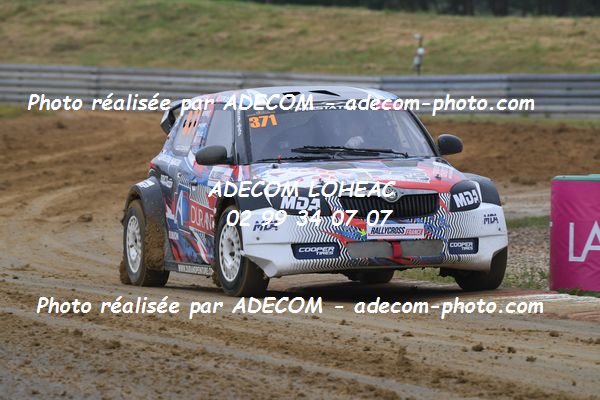 http://v2.adecom-photo.com/images//1.RALLYCROSS/2021/RALLYCROSS_CHATEAUROUX_2021/DIVISION_3/DURAND_David/27A_4036.JPG