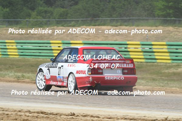 http://v2.adecom-photo.com/images//1.RALLYCROSS/2021/RALLYCROSS_CHATEAUROUX_2021/LEGEND_SHOW/GALLAND_Lambert/27A_5458.JPG