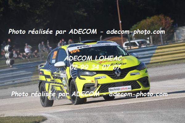 http://v2.adecom-photo.com/images//1.RALLYCROSS/2021/RALLYCROSS_DREUX_2021/COUPE_CLIO/DUFAS_Bryan/46A_9813.JPG