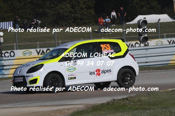 http://v2.adecom-photo.com/images//1.RALLYCROSS/2021/RALLYCROSS_DREUX_2021/COUPE_FEMININE/CHALVIN_Emma/46A_8266.JPG